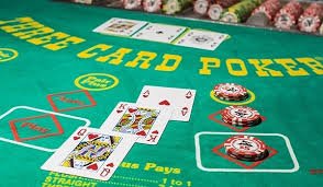 777slot apk Mobile Slot ဂိမ်းများ Myanmar ဖုန်းဖြင့် ကစားနေသောမြင်ကွင်း